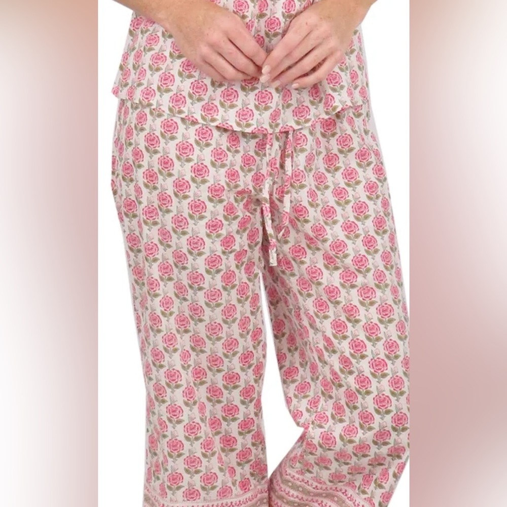 NEW La Cera 2 pc Capri Block Print Pajama Set